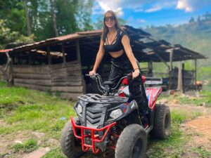 Aventura en Cuatrimoto 4x4 por las Montañas y Bosques de Medellin
