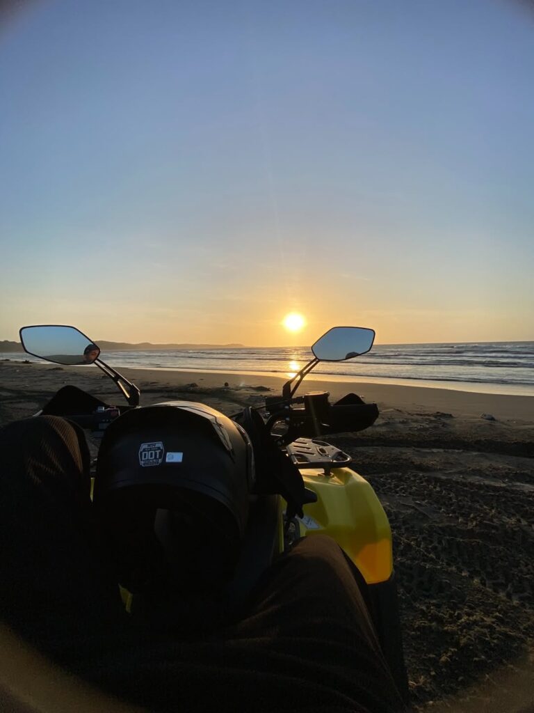 Aventura en Cuatrimoto 4x4 por los pasisajes y playas de Cartagena