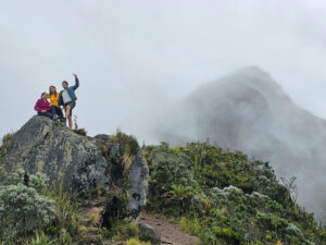 Tour al Volcán Cerro Bravo + Termales desde Pereira