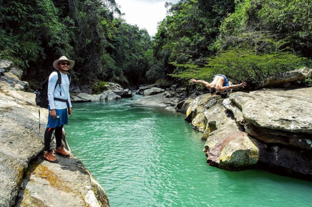 Tour Privado a San Cipriano Charco Cristalino y Cascadas
